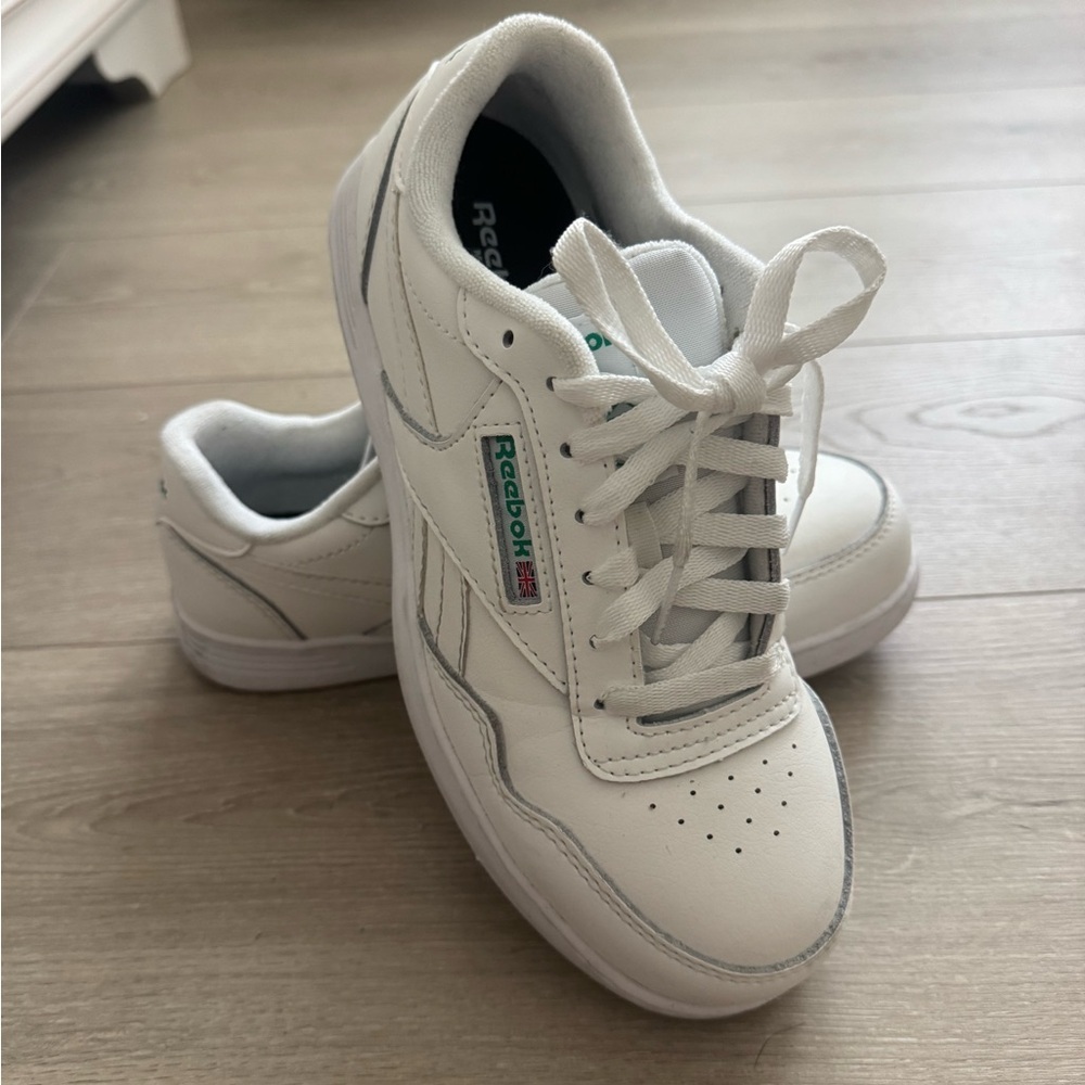 Reebok Classic White Sneakers - Picture 2 of 11